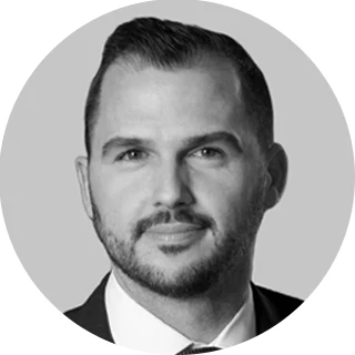 Portrait of Robert Pedraza, CEO and Co-Founder of AP Construction